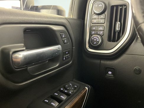 Used 2020 Chevrolet Silverado 3500 High Country w/ Technology Package AWD/4WD image 22