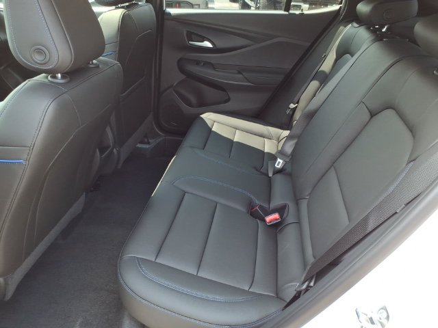 New 2026 Buick Envista Sport Touring w/ Convenience I Package FWD image 7