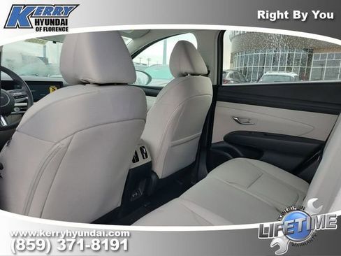 New 2026 Hyundai Tucson SEL image 14