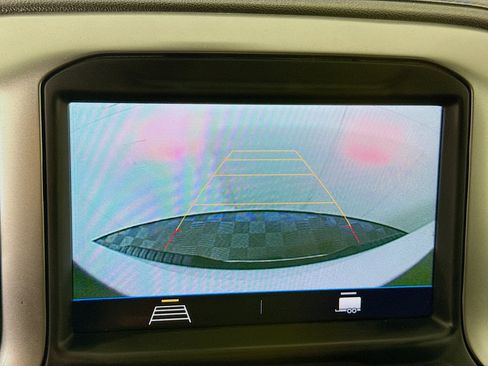 Used 2023 Chevrolet Silverado 2500 LT w/ Convenience Package image 19