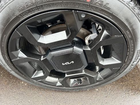 Certified 2024 Kia Sorento SX image 44