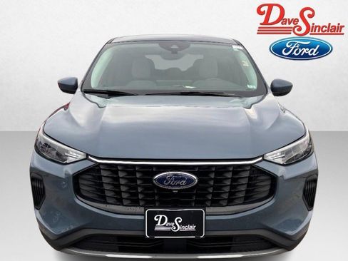 Used 2023 Ford Escape Active w/ Tech Pack #2 image 2