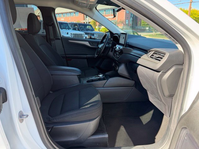 Used 2024 Ford Escape Active w/ Cold Weather Package FWD image 23