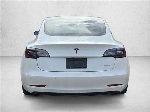 Used 2021 Tesla Model 3 Long Range image 6