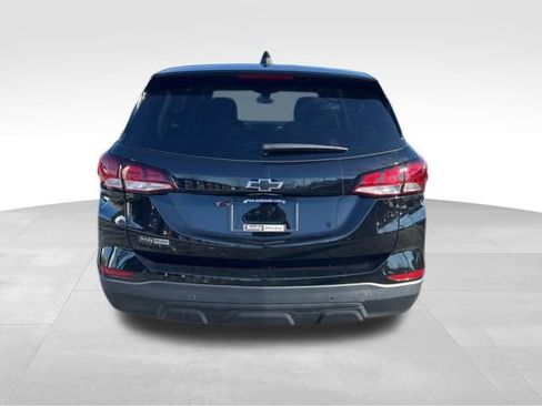 Used 2024 Chevrolet Equinox LS w/ LS Convenience Package image 6