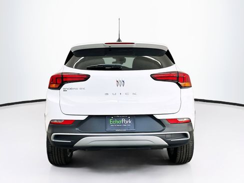 Used 2025 Buick Encore GX Preferred AWD/4WD image 7