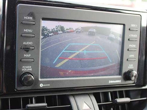 Certified 2021 Toyota RAV4 XLE w/ Convenience Package AWD/4WD image 11