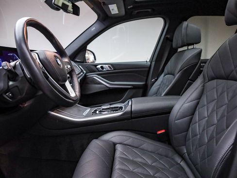 Certified 2025 BMW X5 xDrive40i image 19