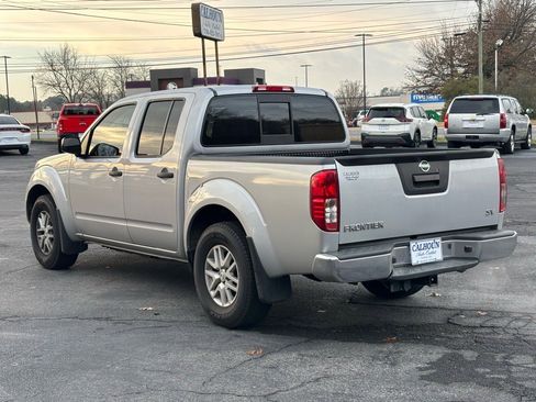 Used 2020 Nissan Frontier SV w/ SV Utility Package image 4