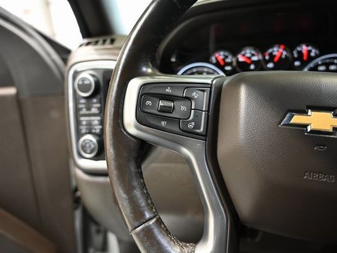 Used 2020 Chevrolet Silverado 1500 LTZ w/ LTZ Premium Package image 23