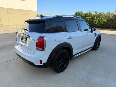 Used 2017 MINI Cooper Countryman ALL4 AWD/4WD image 5