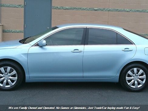 Used 2009 Toyota Camry LE image 7