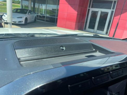Used 2023 Ford F150 Lariat w/ Equipment Group 502A High AWD/4WD image 41