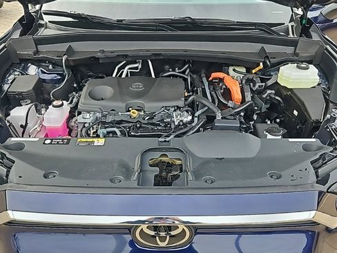 Used 2026 Toyota Grand Highlander AWD Hybrid image 10