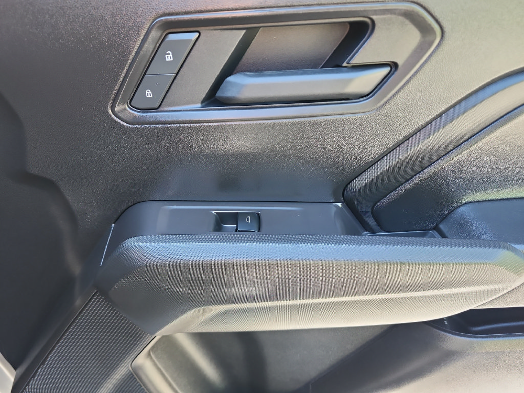 Used 2026 Chevrolet Colorado Trail Boss AWD/4WD image 25