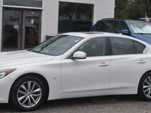 Used 2014 INFINITI Q50 Premium w/ Navigation Package AWD/4WD image 8