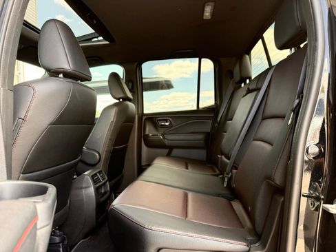 Used 2017 Honda Ridgeline Black Edition image 20