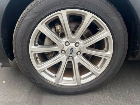 Used 2016 Ford Explorer Limited image 23