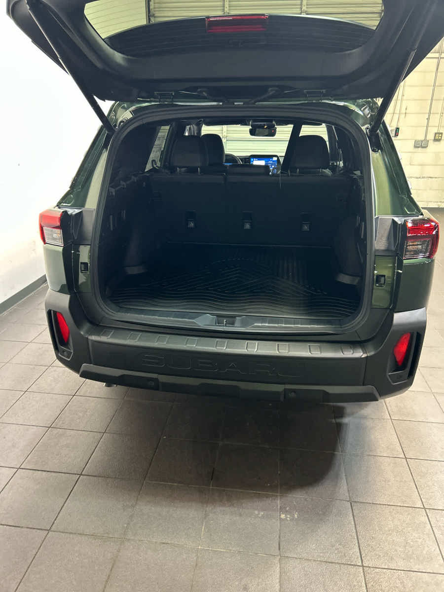 New 2026 Subaru Outback Limited AWD/4WD image 11