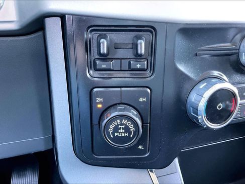 Used 2022 Ford F150 XLT w/ Equipment Group 302A High AWD/4WD image 31
