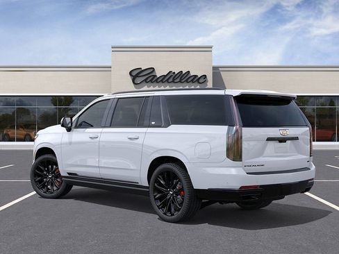 New 2026 Cadillac Escalade ESV Platinum Sport AWD/4WD image 3