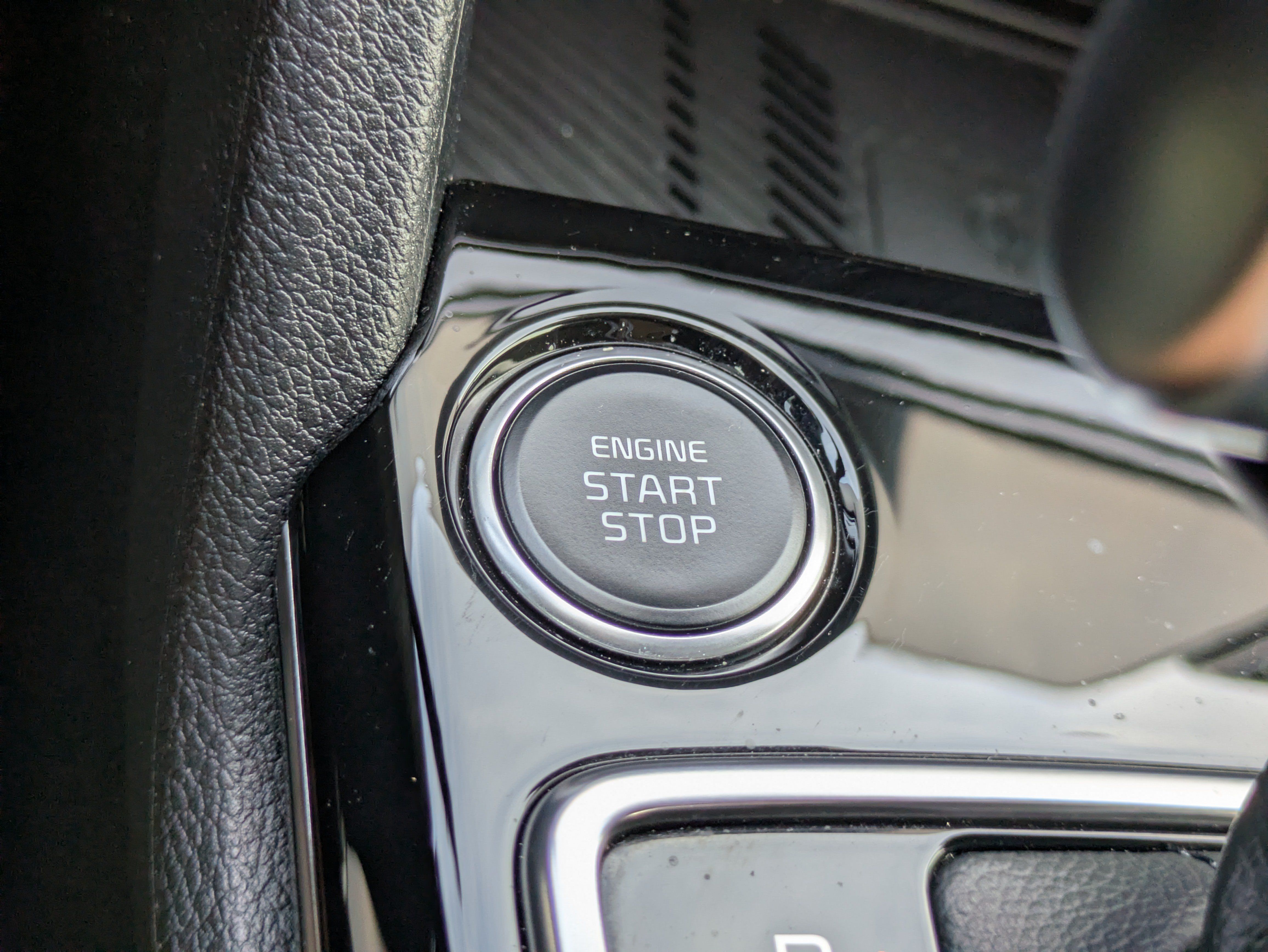 Used 2023 Kia Sportage EX FWD image 30