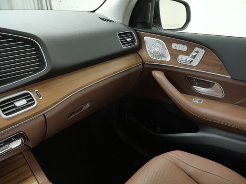 Certified 2026 Mercedes-Benz GLE 350 4MATIC image 20