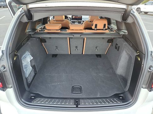 Certified 2024 BMW X3 xDrive30i w/ Premium Package image 28