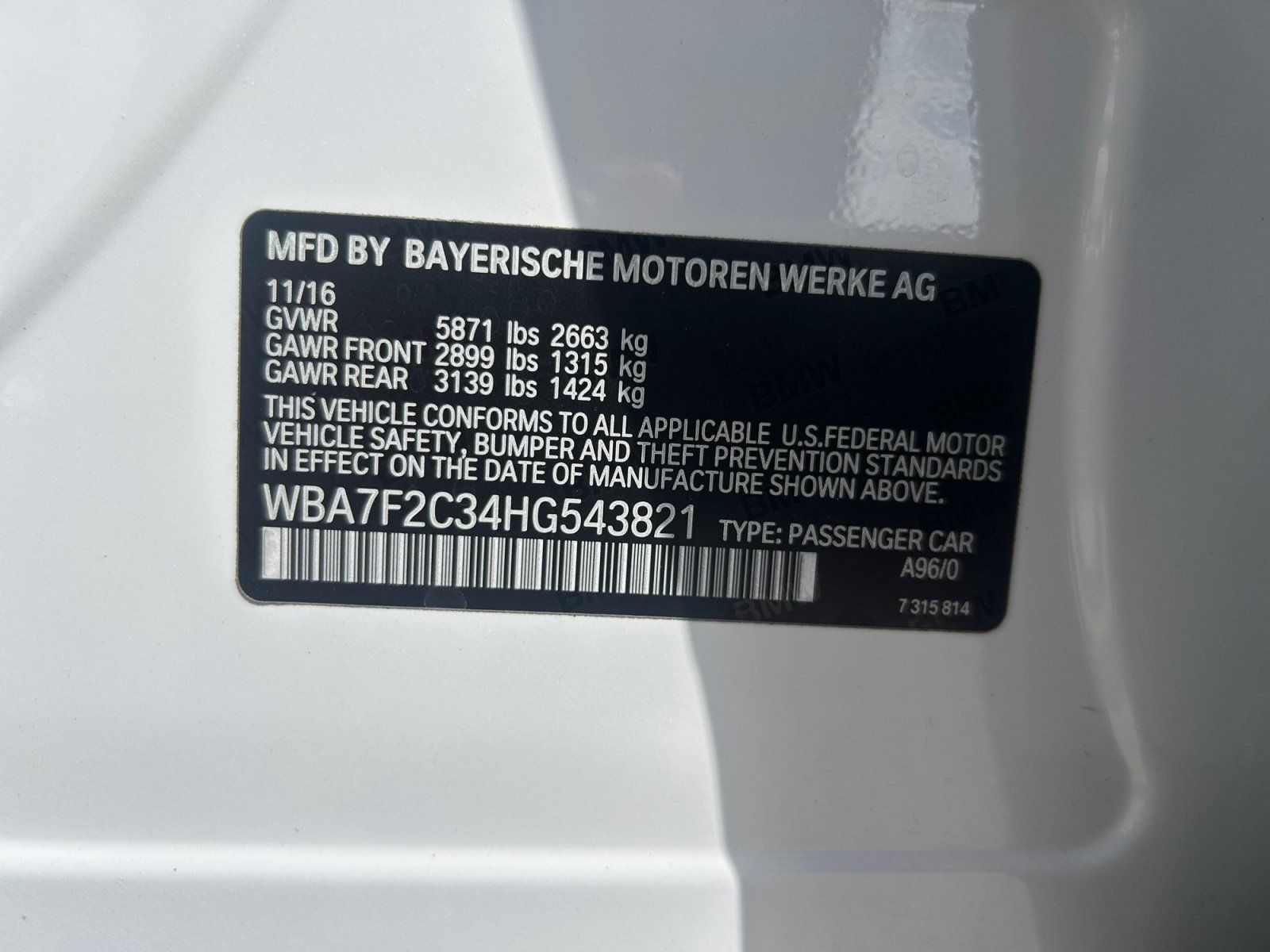 Used 2017 BMW 750i xDrive AWD/4WD image 35