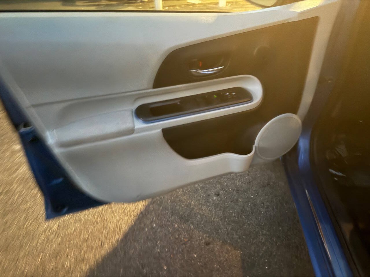 Used 2013 Toyota Prius C Two FWD image 9