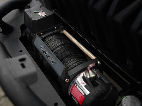 Used 2016 Jeep Wrangler Sport AWD/4WD image 8