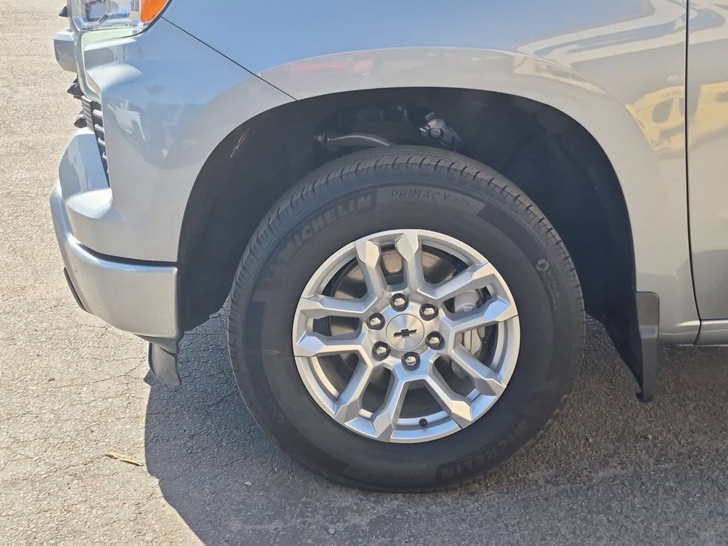 Used 2026 Chevrolet Silverado 1500 RST RWD image 33