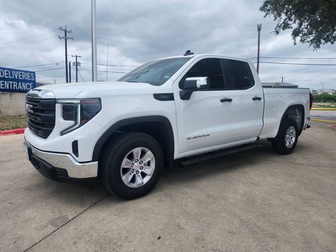 Used 2026 GMC Sierra 1500 Pro w/ Pro Value Package image 7