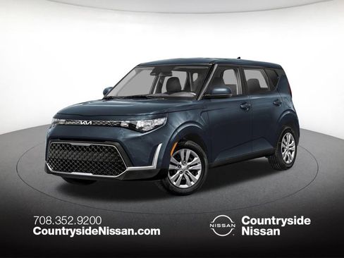 Used 2025 Kia Soul LX w/ LX Technology Package FWD image 1