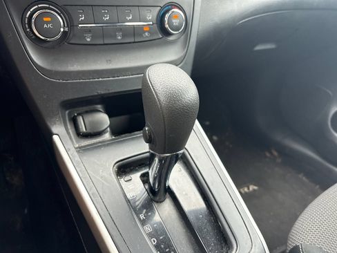 Used 2019 Nissan Sentra S FWD image 13