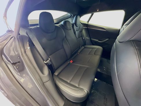 Used 2022 Tesla Model S image 20
