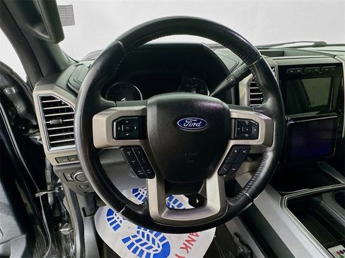 Used 2017 Ford F250 Platinum w/ Platinum Ultimate Package image 11
