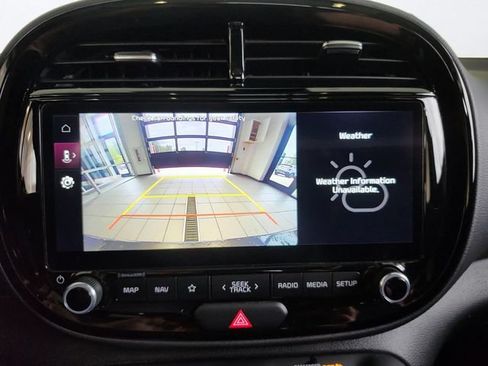 Certified 2024 Kia Soul GT-Line FWD image 17