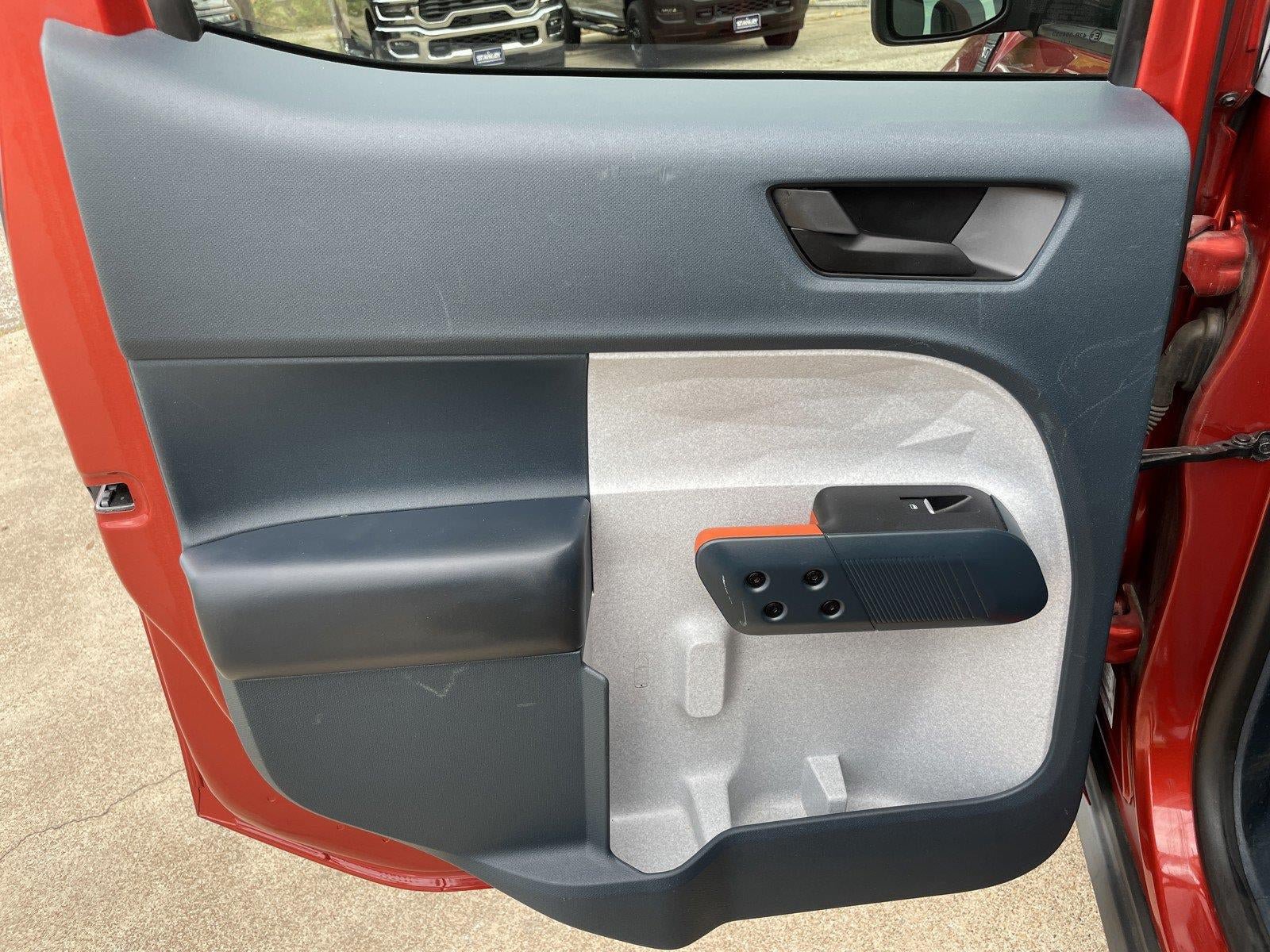 Used 2022 Ford Maverick XLT FWD image 35