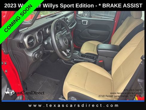 Used 2023 Jeep Wrangler Willys image 7