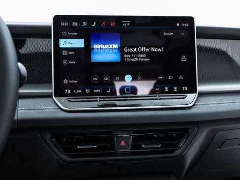 New 2026 Volkswagen Tiguan SE image 25