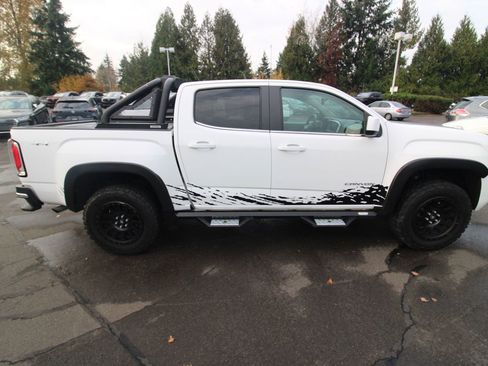 Used 2016 GMC Canyon SLE w/ Trailering Package image 8