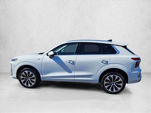 New 2026 Audi Q3 quattro 2.0T AWD/4WD image 5