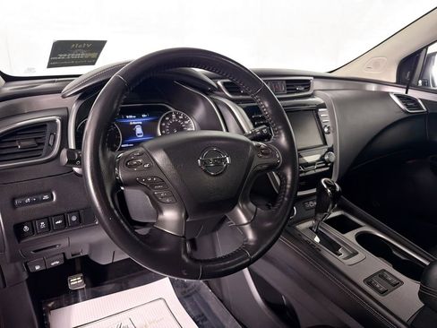 Used 2020 Nissan Murano SL image 9