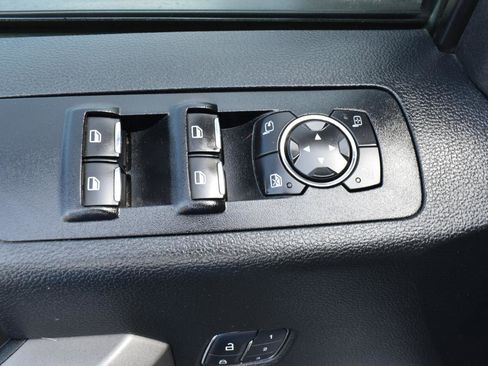 Used 2015 Ford F150 Platinum image 42