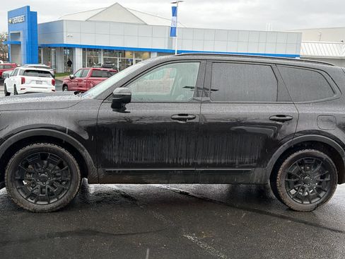 Used 2021 Kia Telluride EX w/ EX Premium Package image 8