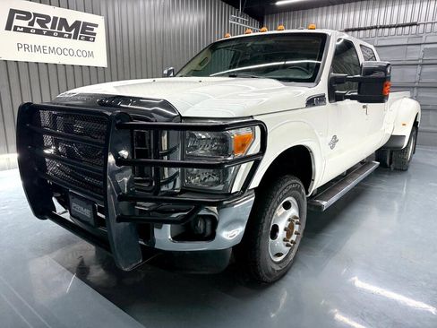 Used 2015 Ford F350 Lariat w/ Chrome Package image 9