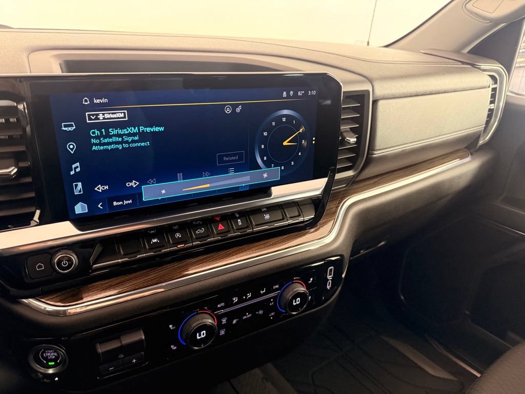 Used 2024 Chevrolet Silverado 1500 RST AWD/4WD image 33