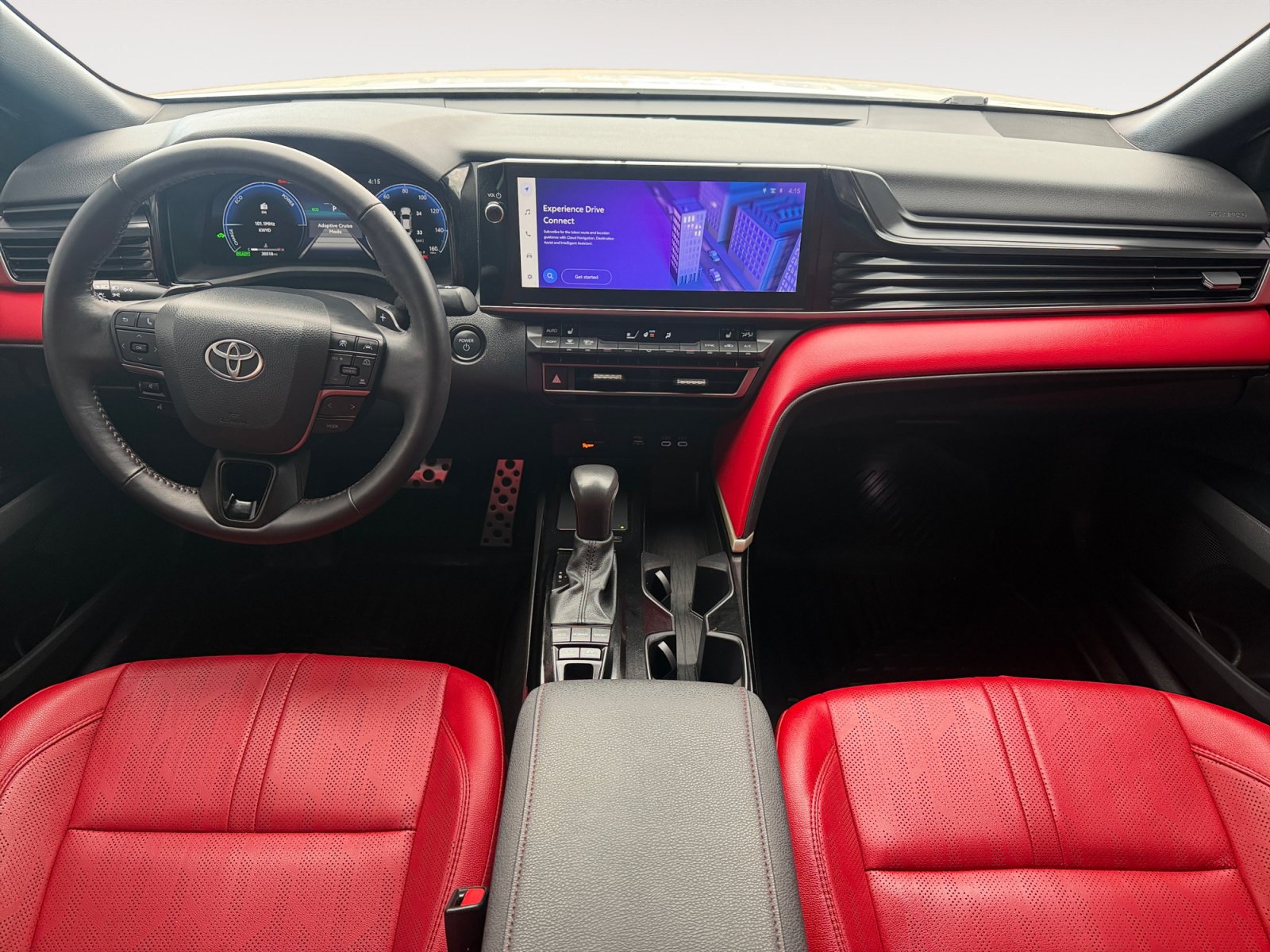 Used 2025 Toyota Camry XSE FWD image 10