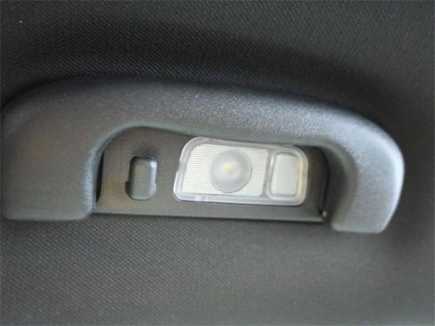 Used 2022 Cadillac XT5 Premium Luxury image 15